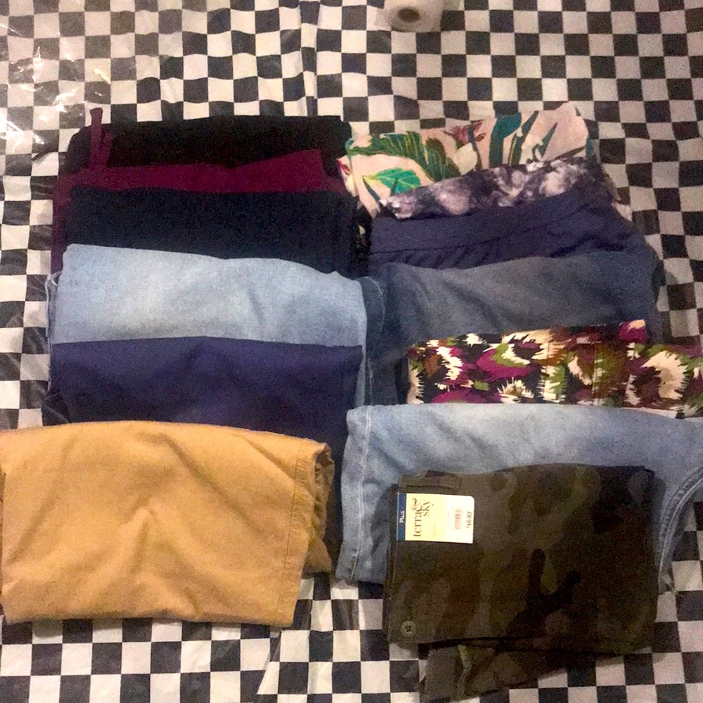 Huge reseller bundle of women plus size clothes NWT 3X